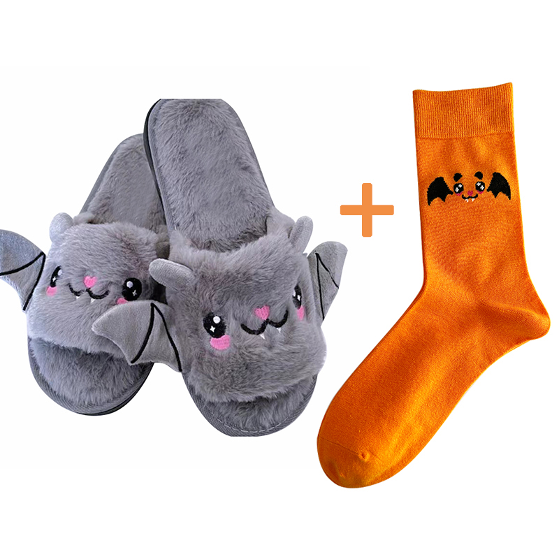 Halloween Grey Bat ស្បែកជើងសត្វ Soft Plush Cozy Open Toe Women Indoor or Outdoor Fuzzy Slippers