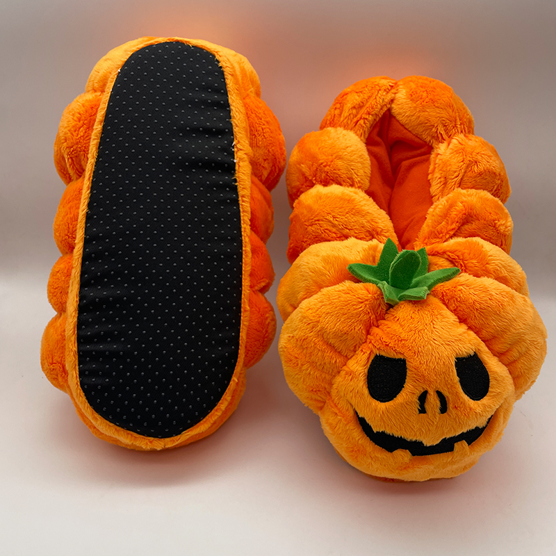 Pantoufles de citrouille d'Halloween, maison en peluche brodée pour femmes et chaussures pour dames