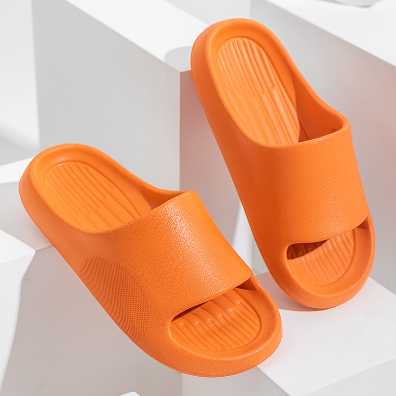 ¿Olerán las zapatillas de EVA? ¿La EVA está hecha de plástico o espuma? (1)
