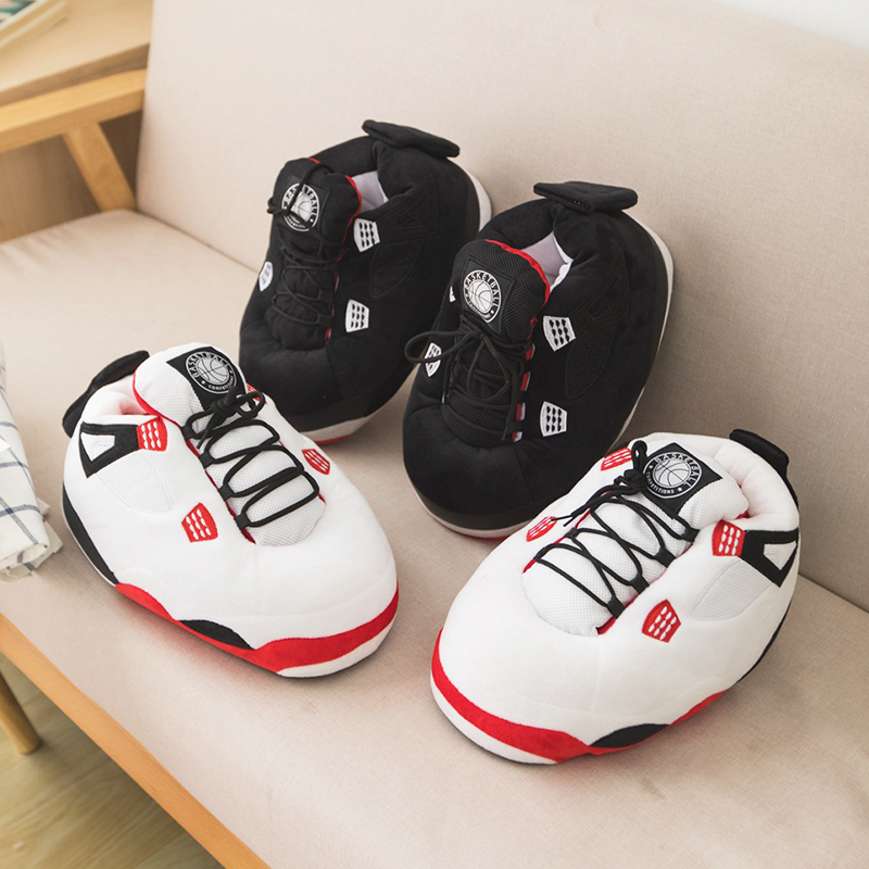 Kényelmes és divatos Sneaker plüss papucs minden méretben